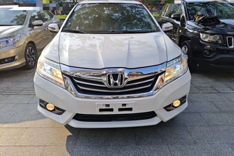 Used Honda Crider 2013 1.8L automatic luxury edition Front