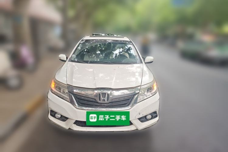 Used Honda Crider 2013 1.8L automatic luxury edition Front