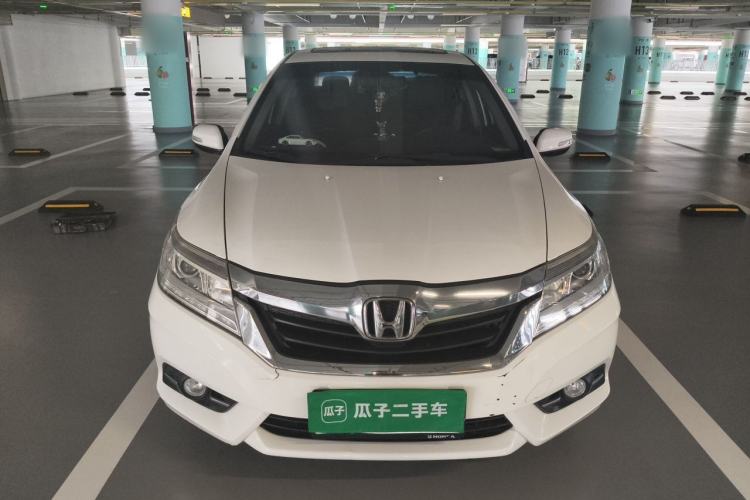Used Honda Crider 2013 1.8L automatic luxury edition Front