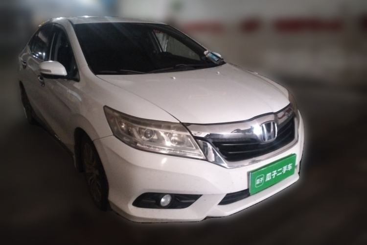 Used Honda Crider 2013 1.8L automatic luxury edition Front Right 45 Deg