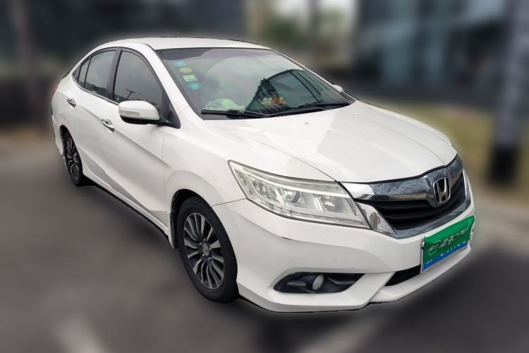 Used Honda Crider 2013 1.8L automatic comfort version Front Right 45 Deg