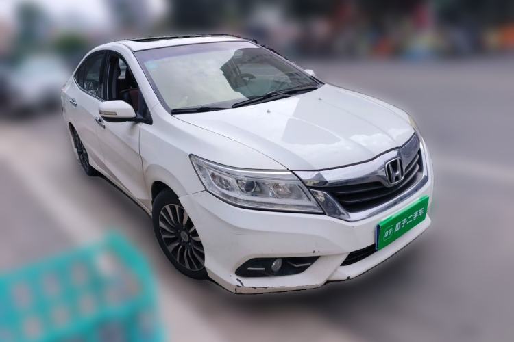 Used Honda Crider 2013 1.8L automatic luxury edition Front Right 45 Deg