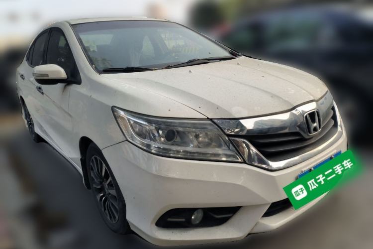 Used Honda Crider 2013 1.8L automatic luxury edition Front Right 45 Deg