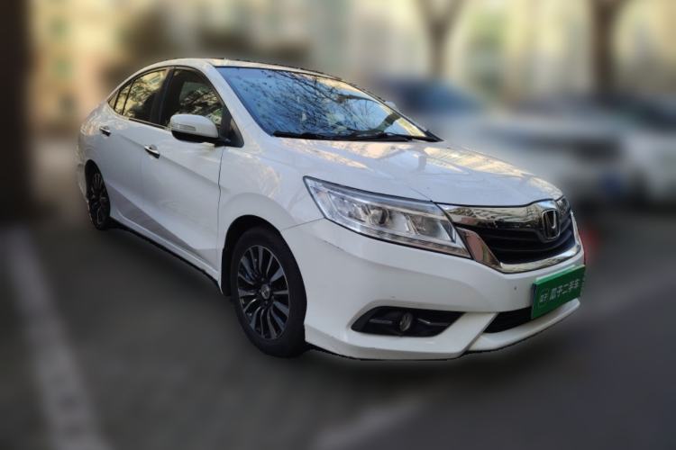 Used Honda Crider 2013 1.8L automatic luxury edition Front Right 45 Deg
