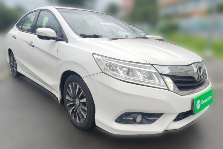 Used Honda Crider 2013 1.8L automatic comfort version Front Right 45 Deg