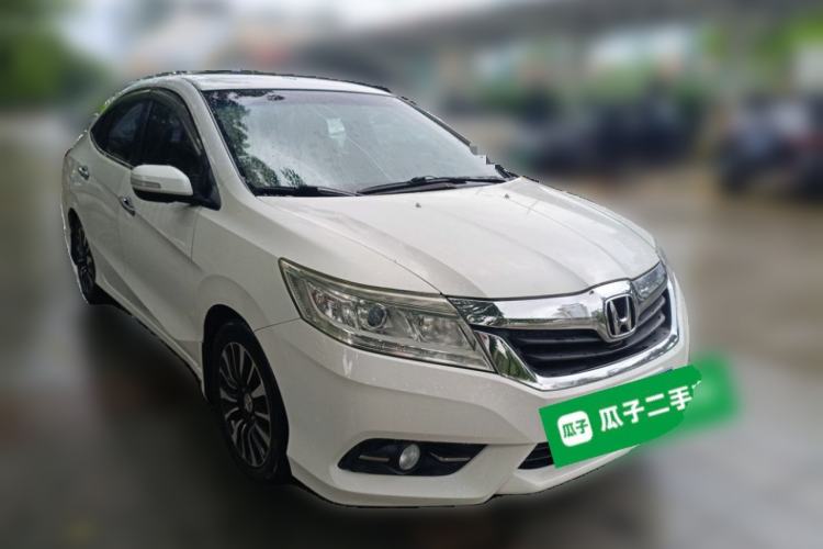 Used Honda Crider 2013 1.8L automatic luxury edition Front Right 45 Deg
