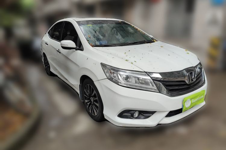 Used Honda Crider 2013 1.8L automatic luxury edition Front Right 45 Deg