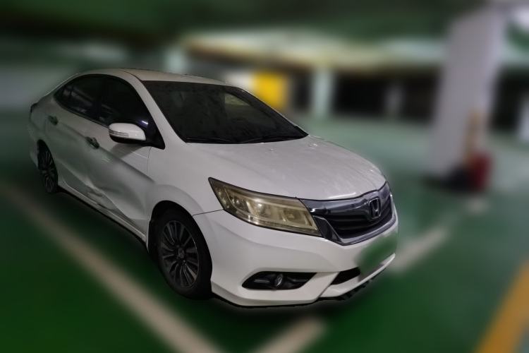 Used Honda Crider 2013 1.8L automatic comfort version Front Right 45 Deg
