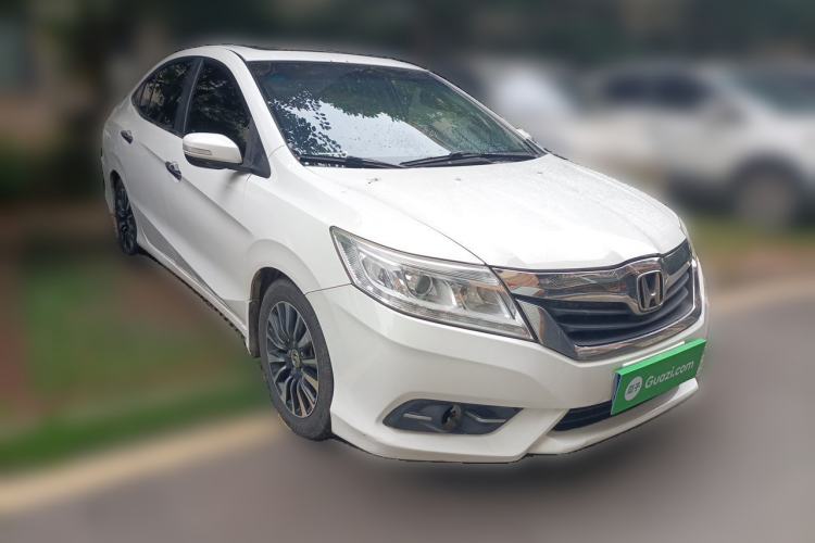 Used Honda Crider 2013 1.8L automatic luxury edition Front Right 45 Deg