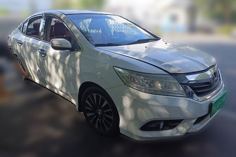 Used Honda Crider 2013 1.8L automatic comfort version Front Right 45 Deg