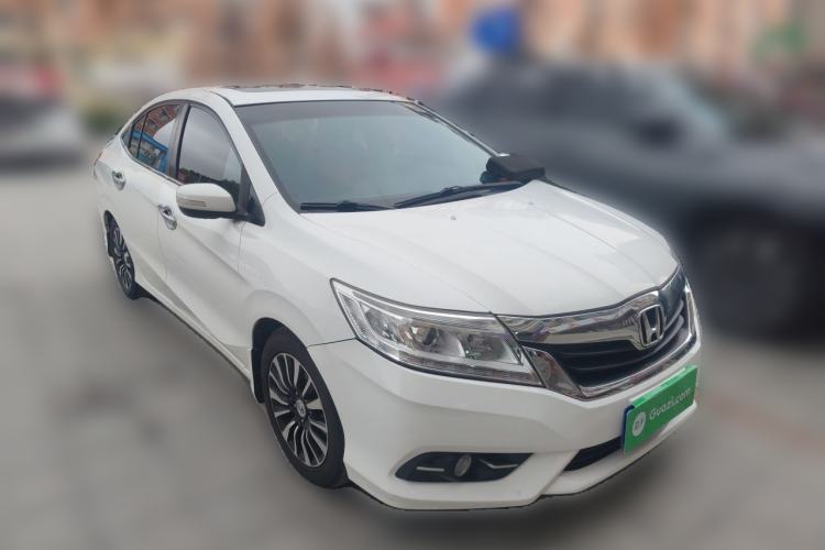 Used Honda Crider 2013 1.8L automatic luxury edition Front Right 45 Deg