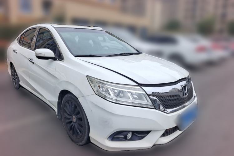 Used Honda Crider 2013 1.8L automatic luxury edition Front Right 45 Deg