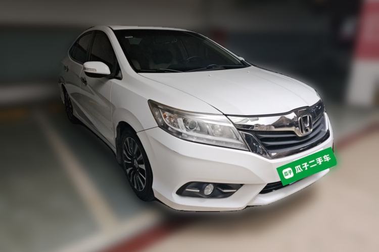 Used Honda Crider 2013 1.8L automatic luxury edition Front Right 45 Deg
