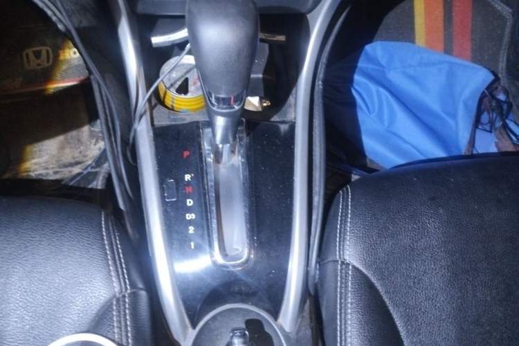 Used Honda Crider 2013 1.8L automatic luxury edition Gear Lever