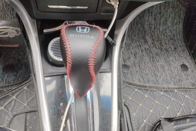 Used Honda Crider 2013 1.8L automatic luxury edition Gear Lever
