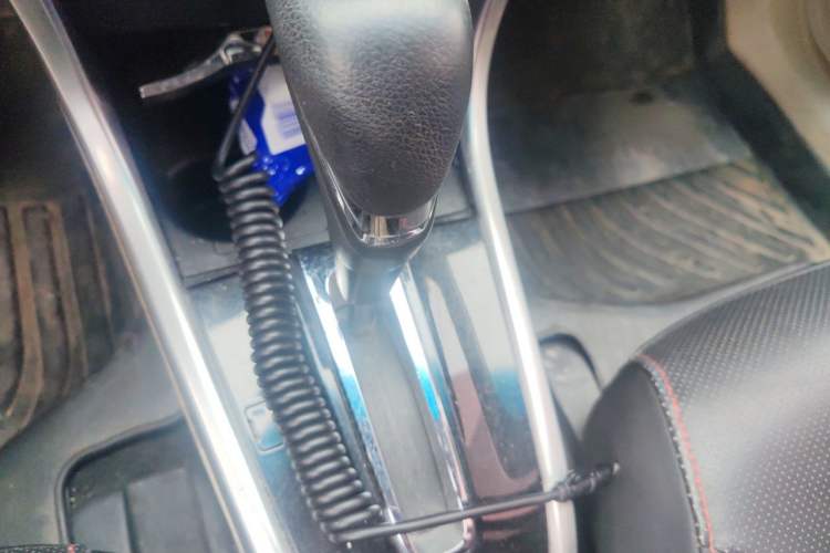 Used Honda Crider 2013 1.8L automatic luxury edition Gear Lever