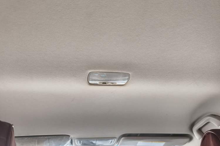 Used Honda Crider 2013 1.8L automatic comfort version Headliner