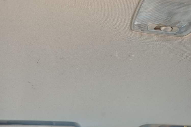 Used Honda Crider 2013 1.8L automatic comfort version Headliner