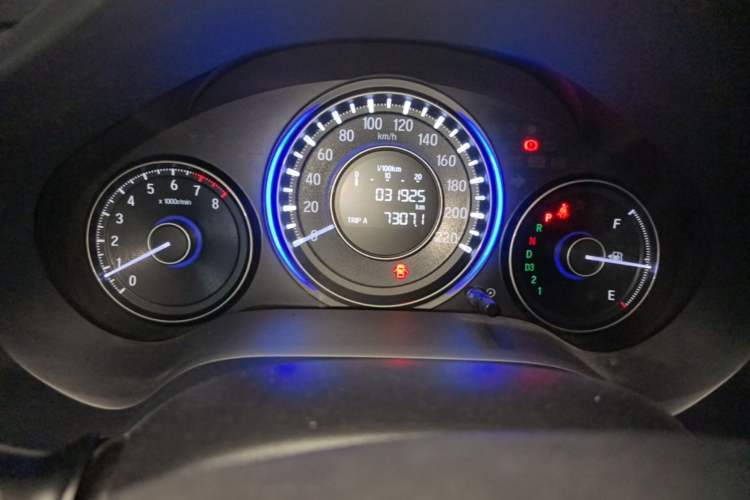 Used Honda Crider 2013 1.8L automatic comfort version Instrument Cluster