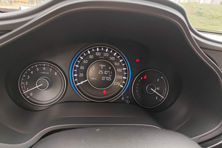 Used Honda Crider 2013 1.8L automatic luxury edition Instrument Cluster