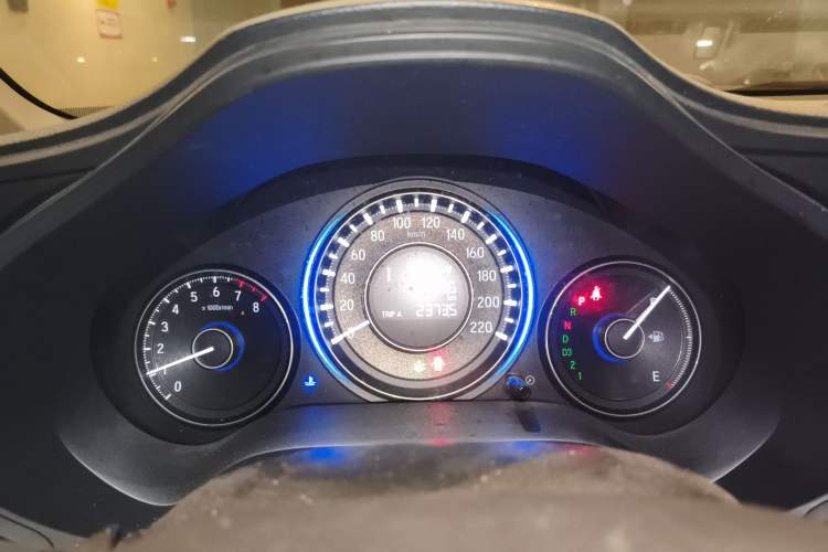 Used Honda Crider 2013 1.8L automatic luxury edition Instrument Cluster