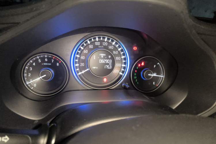 Used Honda Crider 2013 1.8L automatic luxury edition Instrument Cluster