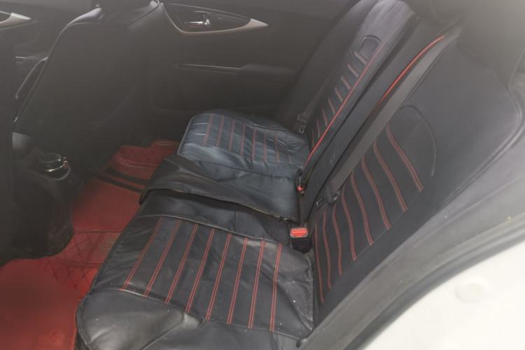 Used Honda Crider 2013 1.8L manual Comfort version Interior 4