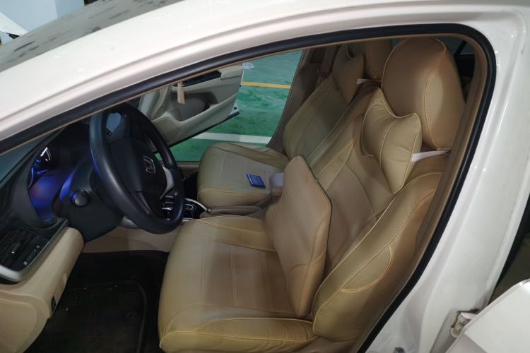 Used Honda Crider 2013 1.8L automatic comfort version Left Front Seat