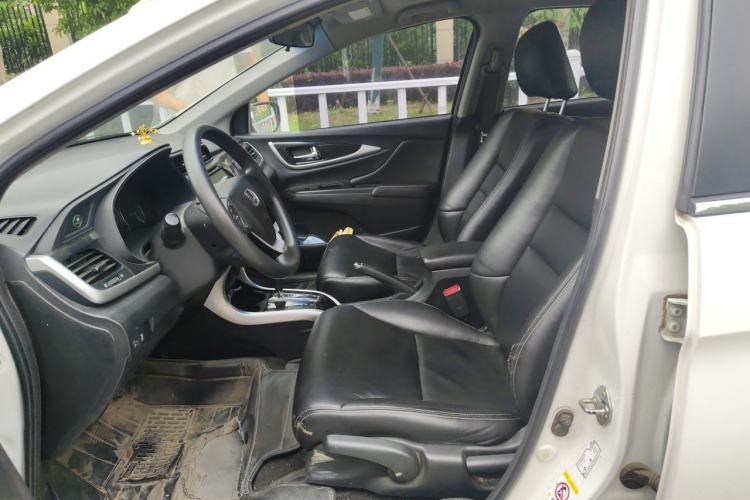 Used Honda Crider 2013 1.8L automatic luxury edition Left Front Seat