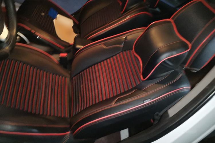 Used Honda Crider 2013 1.8L automatic luxury edition Left Front Seat