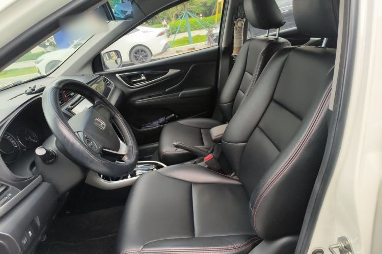 Used Honda Crider 2013 1.8L automatic luxury edition Left Front Seat