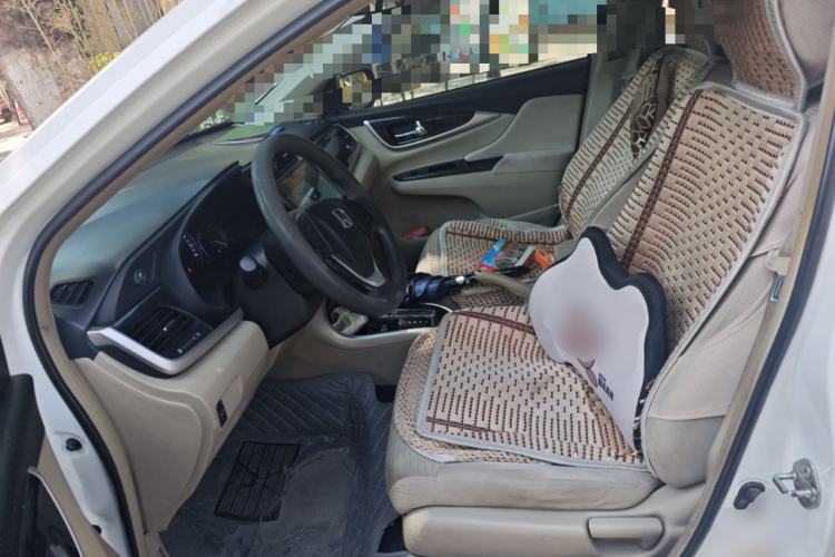 Used Honda Crider 2013 1.8L automatic comfort version Left Front Seat