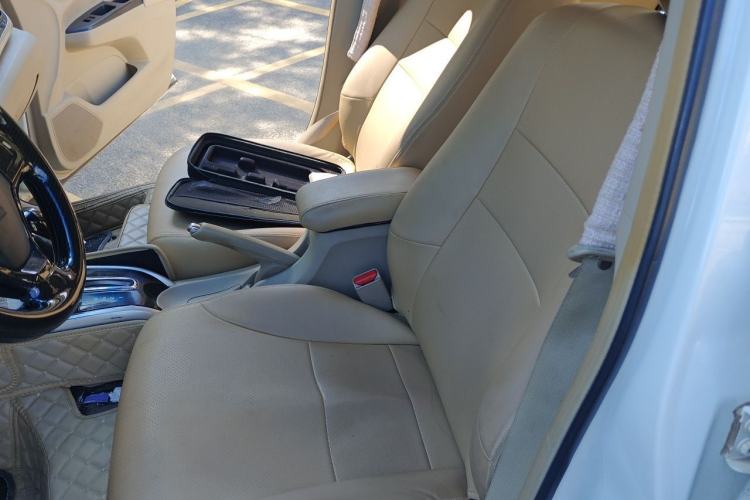 Used Honda Crider 2013 1.8L automatic comfort version Left Front Seat
