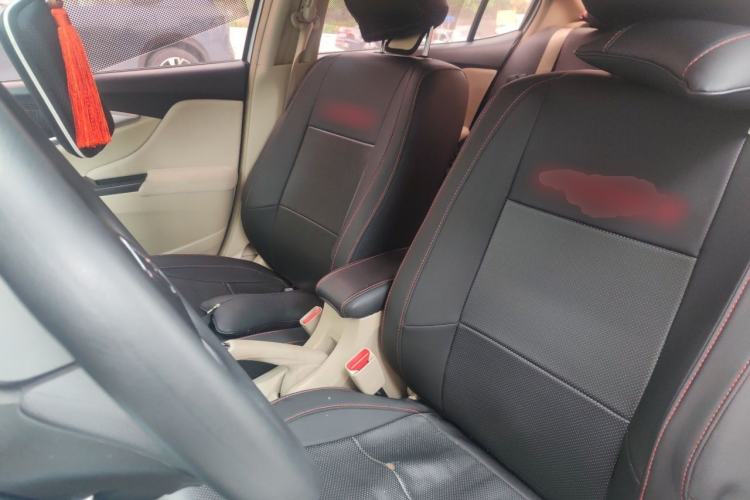 Used Honda Crider 2013 1.8L automatic luxury edition Left Front Seat