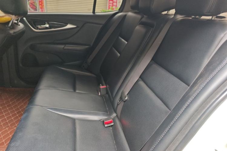 Used Honda Crider 2013 1.8L automatic luxury edition Left Rear Seat
