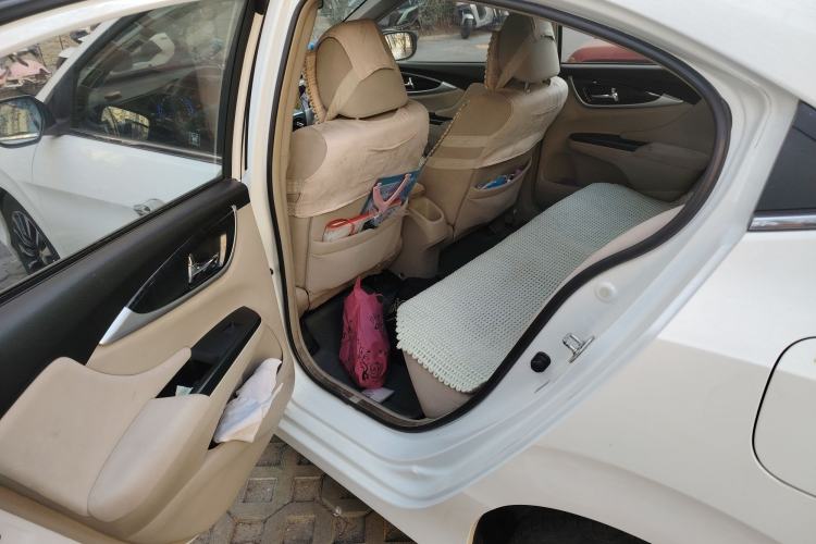 Used Honda Crider 2013 1.8L automatic luxury edition Left Rear Seat