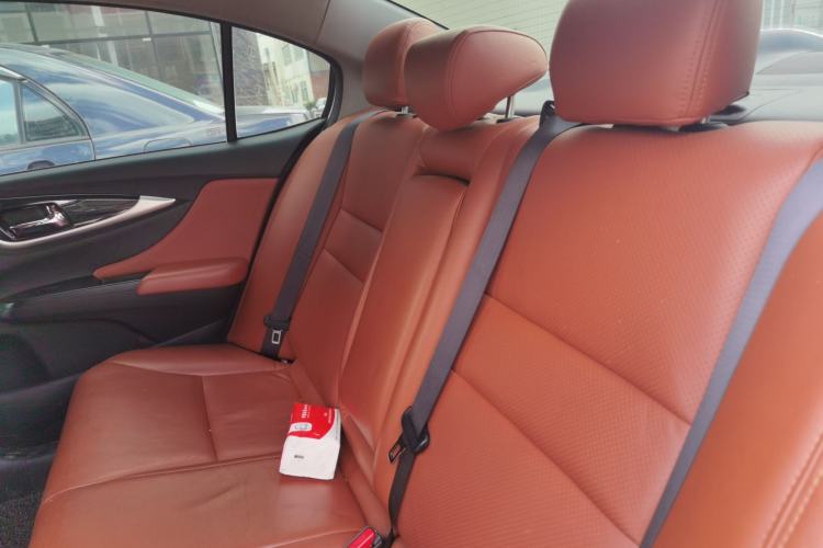 Used Honda Crider 2013 1.8L automatic luxury edition Left Rear Seat