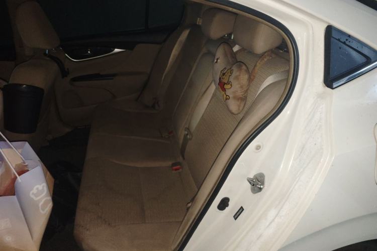 Used Honda Crider 2013 1.8L automatic luxury edition Left Rear Seat
