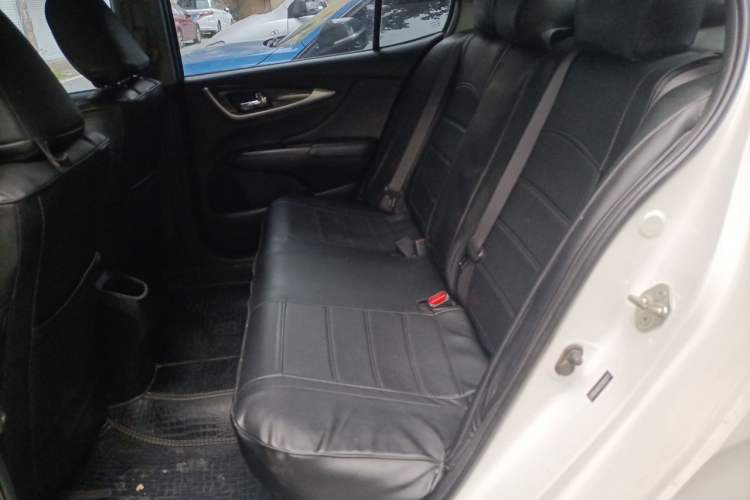 Used Honda Crider 2013 1.8L automatic luxury edition Left Rear Seat