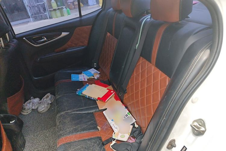Used Honda Crider 2013 1.8L automatic luxury edition Left Rear Seat