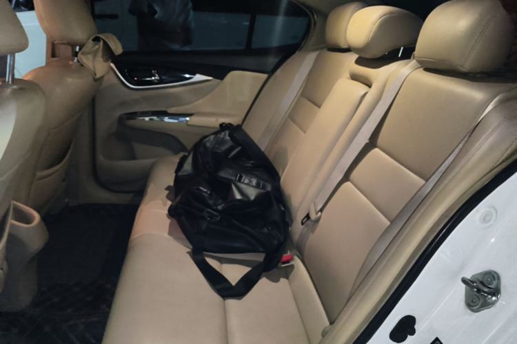 Used Honda Crider 2013 1.8L automatic luxury edition Left Rear Seat