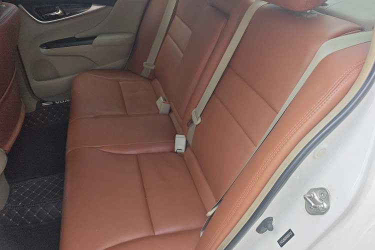 Used Honda Crider 2013 1.8L automatic comfort version Left Rear Seat