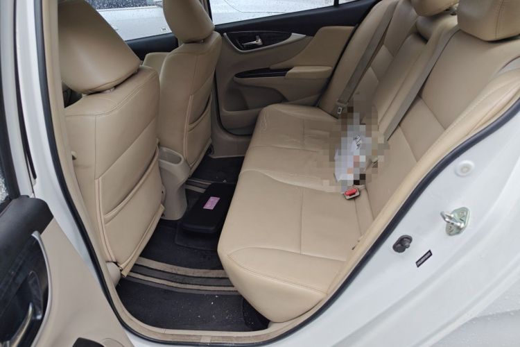 Used Honda Crider 2013 1.8L automatic luxury edition Left Rear Seat