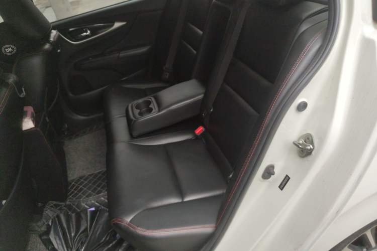 Used Honda Crider 2013 1.8L automatic luxury edition Left Rear Seat
