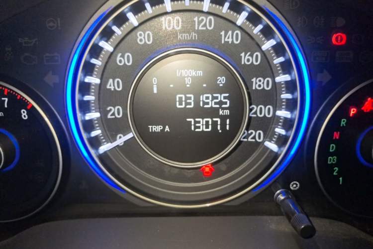 Used Honda Crider 2013 1.8L automatic comfort version Odometer Close Up