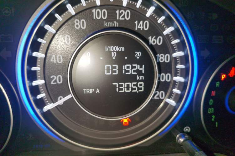 Used Honda Crider 2013 1.8L automatic comfort version Odometer Close Up