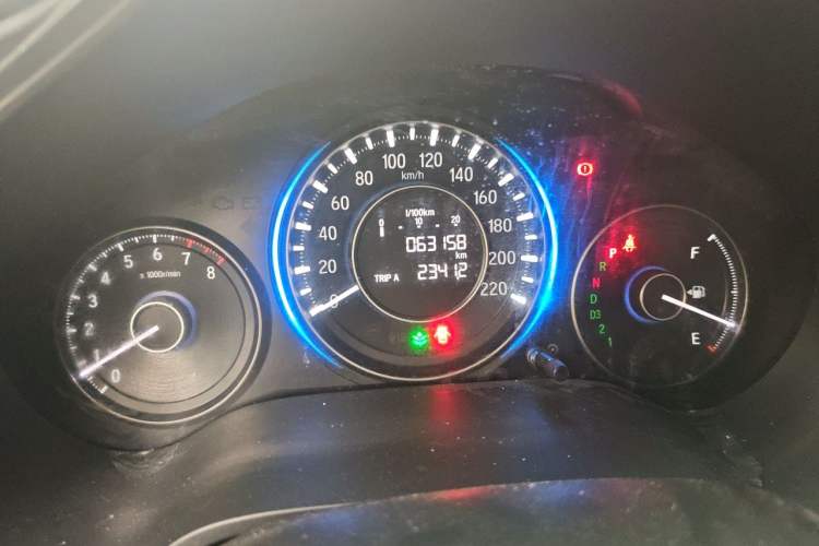 Used Honda Crider 2013 1.8L automatic luxury edition Odometer Close Up