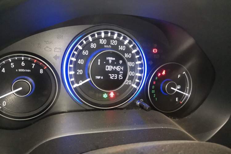 Used Honda Crider 2013 1.8L automatic luxury edition Odometer Close Up