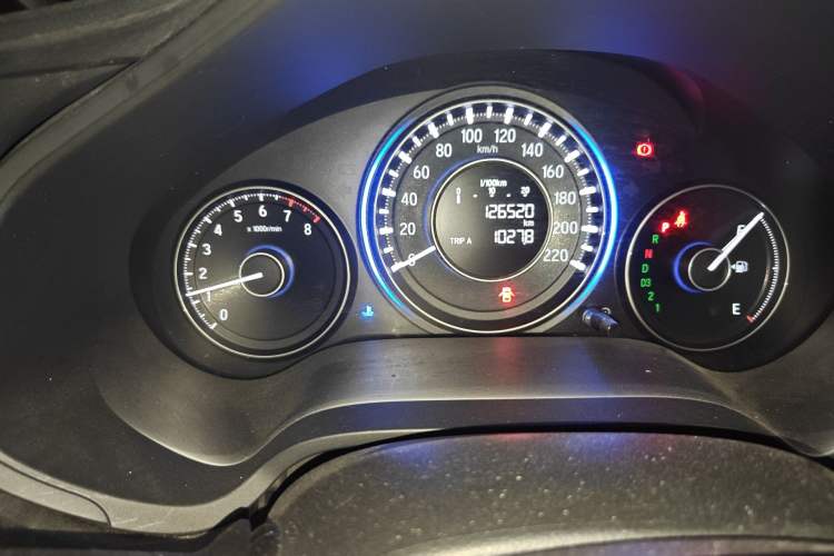 Used Honda Crider 2013 1.8L automatic luxury edition Odometer Close Up