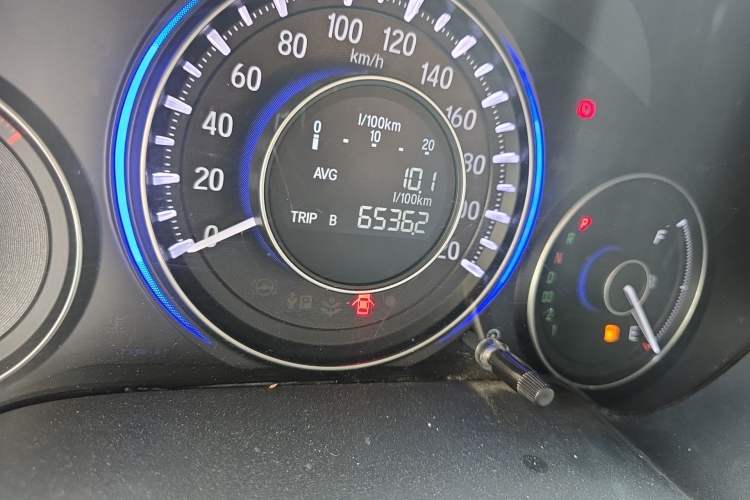 Used Honda Crider 2013 1.8L manual Comfort version Odometer Close Up